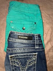 VIGOOSS et autres mini-jupes de marque /040