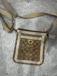 Coach crossbody bags