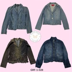 Vintage Y2K Denim Jacket – Retro Streetwear, Class..