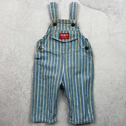 Kinderdungarees von Oshkosh