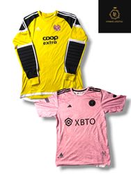 T-shirts de football