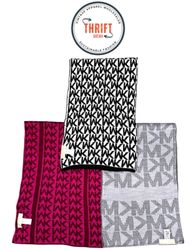 T2434 MK Scarves 🧣
