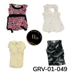 Blusa a Maniche Corte Y2K – Outfit Trendy Anni 200..