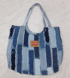 Upcycle levi’s bags