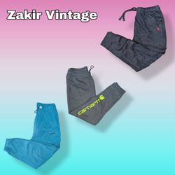 Calças de moletom com marca