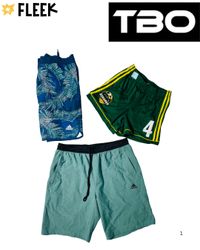 アディダスショーツ