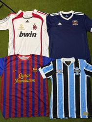 Authentische Fußball-T-Shirts