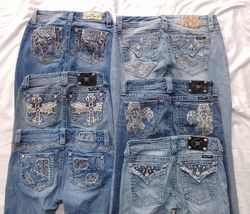 CR5910 Miss Me Flare Jeans