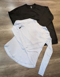 Athletische Langarm-T-Shirts, Sweatshirts, Hoodies