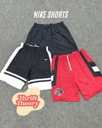 Nike Shorts - (16/01)