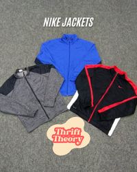 Vestes Nike - (16/01)