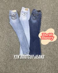 Y2K Bootcut Jeans - (16/01)