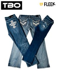 Y2K style jeans
