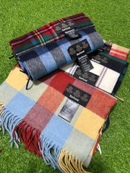 Barbour scarve