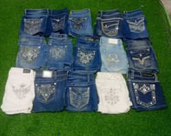 L.A.IDOL USA. AND OTHER MIX BRANDS MINI SKIRTS ( I..