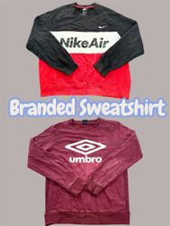 Pull à capuche de marque