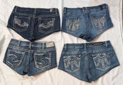 Back Pocket Embalishment Shorts