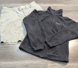 3203 - Columbia, Patagonia Shorts