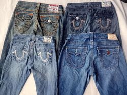 CR5996 True Religion Ladies Flare Jeans