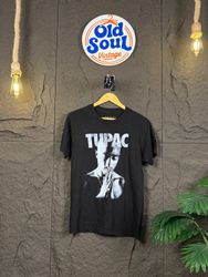 Musik und bedruckte T-Shirts gemischt🤘| OSV-80