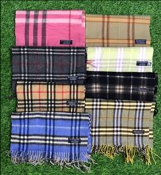 Y2K Burberry scarf