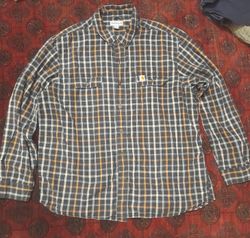 Carhartt shirt P10 B75