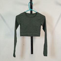 LULULEMON T-SHIRTS & TANKTOPS - BUNDLE 12