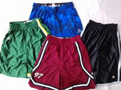 CR6032 Vintage Branded Shorts