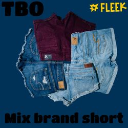 Mix branded short