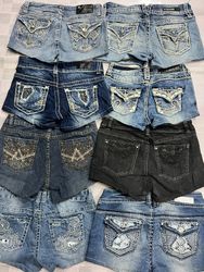 R370 Short en micro mini pour femmes upcyclé et or..