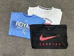 Camisa Esportiva Nike ZV1601