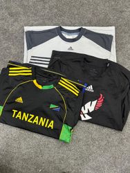 CRZ1606 Adidas T-Shirt Esportiva