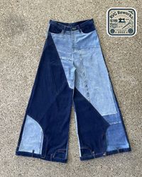 Pantalons en denim recyclé à l'envers