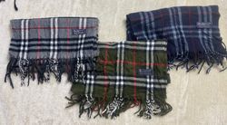 Lenços Burberry 20 pcs