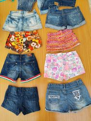 Levis et d'autres mini shorts (MSH-12)