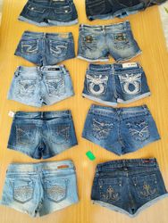 Roxy et autres mini shorts (MSH-13)
