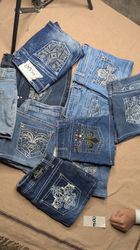 Belas saias bordadas