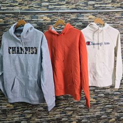 AV-0811 Champions Hoodies