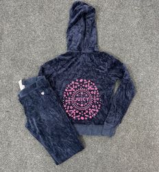 SD348 - Juicy Couture Hauts et pantalons de survêt..