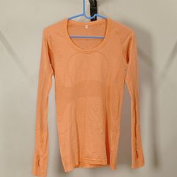 LULULEMON T-SHIRTS & TANKTOPS - BUNDLE 25