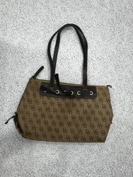 Dooney & Bourke Bags