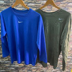 AV-0820 Nike T-shirt l/s