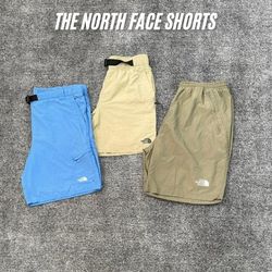 The North Face Shorts - (30/01)