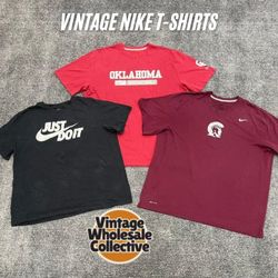 Vintage Nike T-Shirts - (30/01)