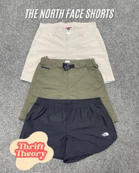 The North Face Shorts - (01/02)
