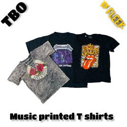 Camisetas estampadas com música