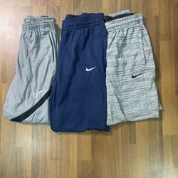 AV-0859 Nike Track Pants