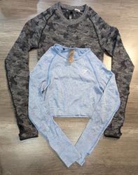 3520 - Gymshark Crop Top