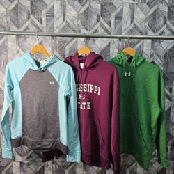 AV-0868 Under Armour Hoodies