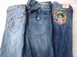 CR6369  Vintage True Religion Jeans